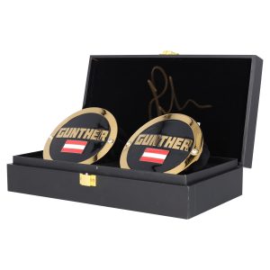 Gunther Autographed Replica Side Plate Box Set